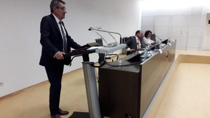 O decano nun momento da súa intervención. Foto: Servimav-USC