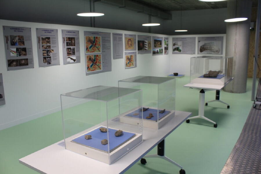 A mostra pode visitar no Ecoespazo (planta baixa) do CISPAC