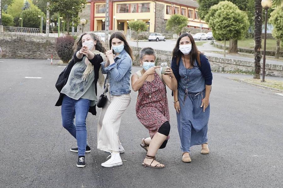 Protagonistas da curta 'Asasinas cívicas', premio do público no V Findecurta. Foto: Marcos Loopez