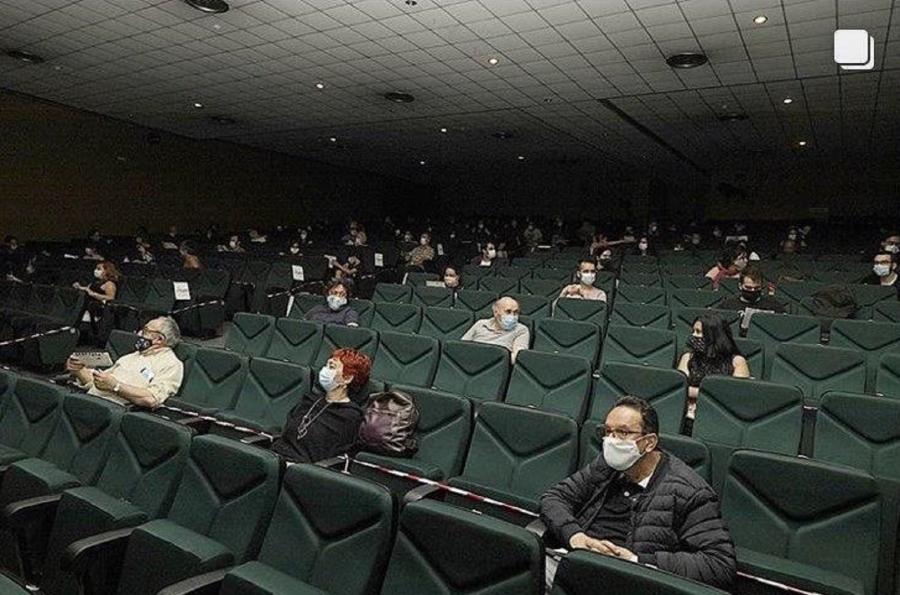 Público asistente á cerimonia de entrega de premios do V Findecurta. Foto: Marcos Loopez