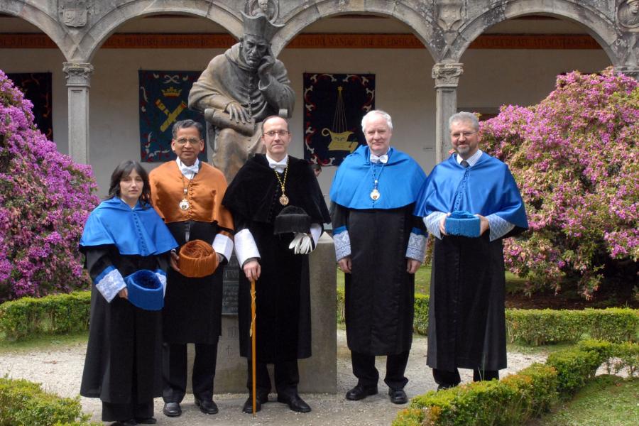 Rosa Mosquera, Ramachandran Nair, Senén Barro, Winfried Stute e Wenceslao González Rosa Mosquera, Ramachandran Nair, Senén Barro, Winfried Stute e Wenceslao González