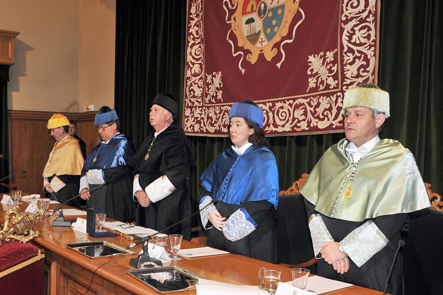 Mesa presidencial do acto Mesa presidencial do acto