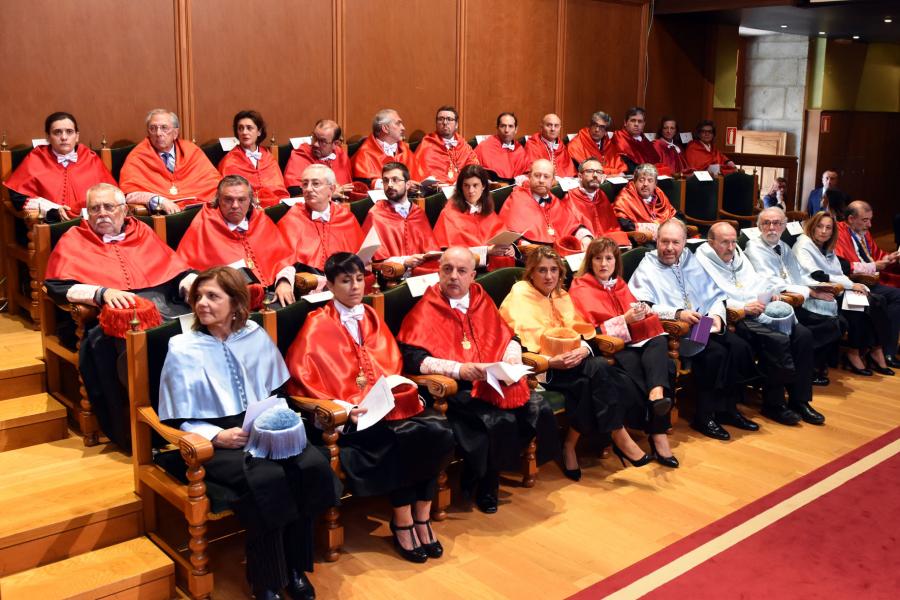 Asistentes ao acto Asistentes ao acto