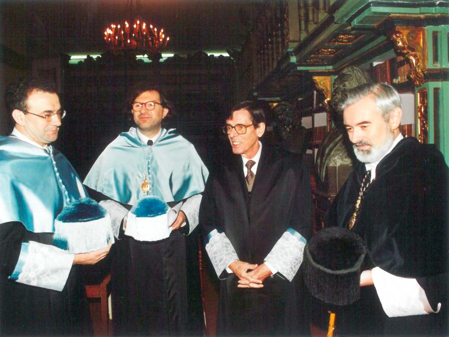 Claudio Rodríguez, José Ángel Valente e Darío Villanueva