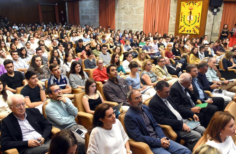 Público asistente á conferencia