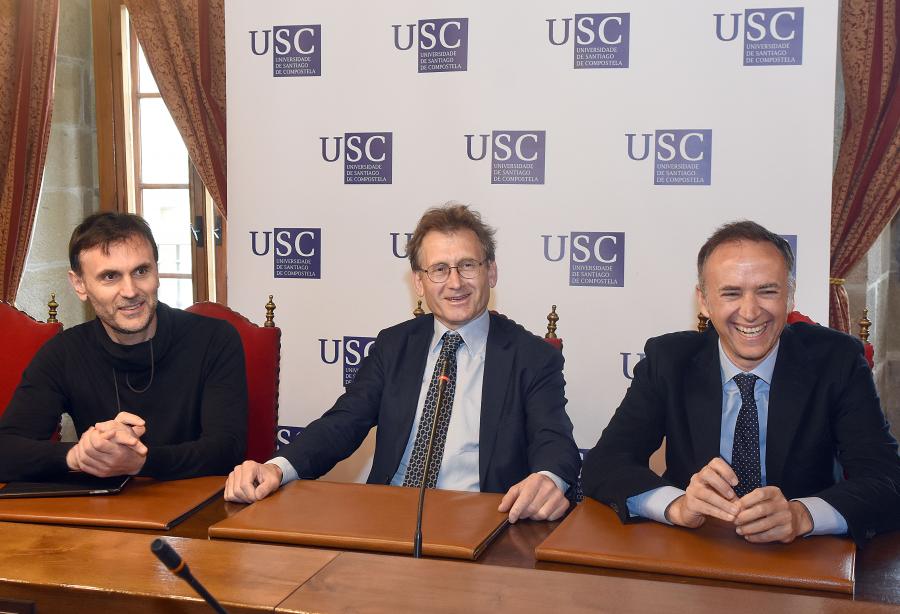 Jorge Mira, Bernard L. Feringa e Diego Peña na rolda de prensa