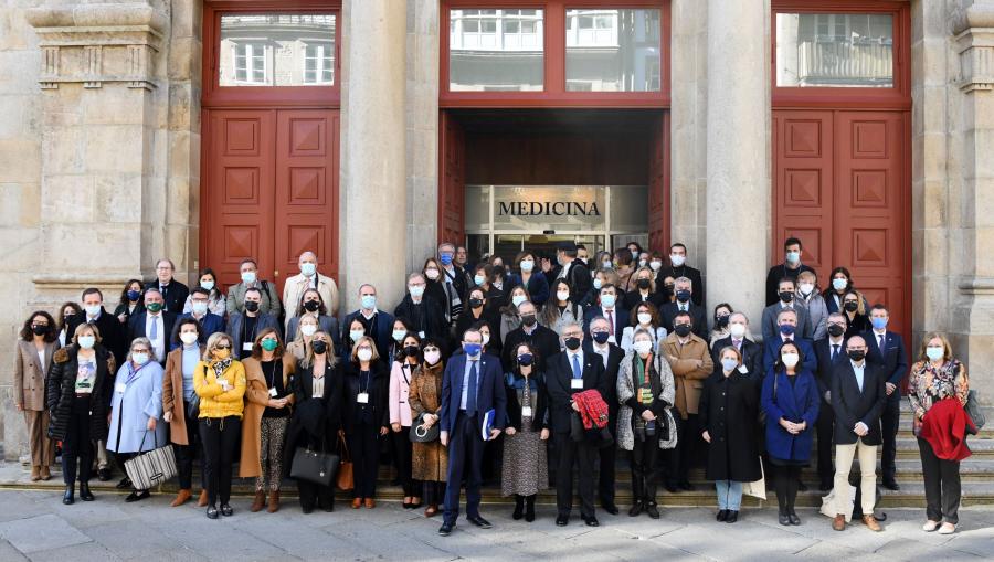 Foto de familia dos e das participantes. FOTO: Santi Alvite
