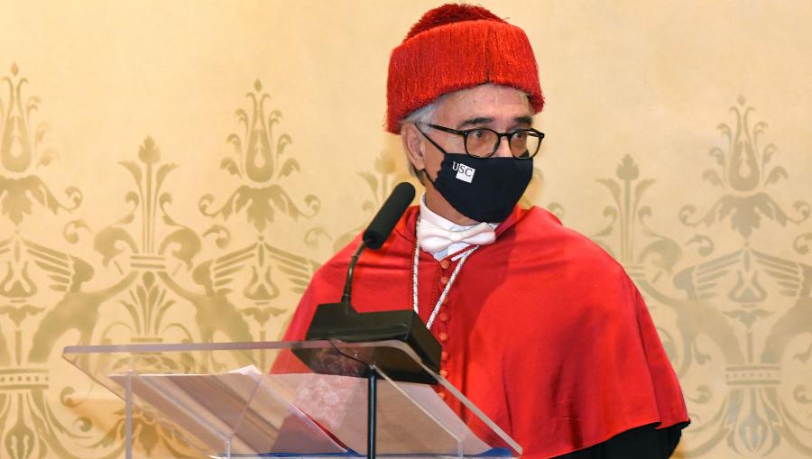 Momento da Laudatio de Javier Gárate Castro Momento da Laudatio de Javier Gárate Castro