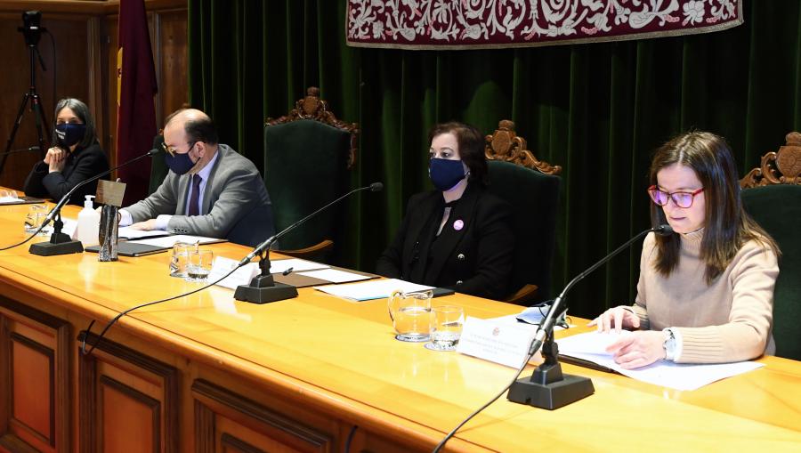 Mar Lorenzo deu lectura ao manifesto. FOTO: Santi Alvite