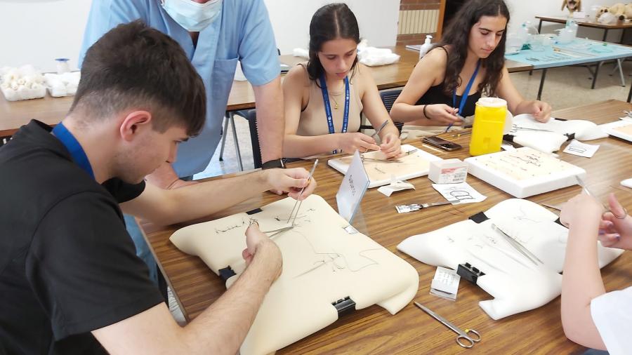 Participantes en obradoiros e visitas desenvolvidas no marco do X Campus de Verán XuvenCiencia