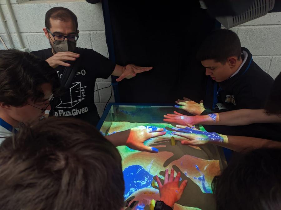 Participantes en obradoiros e visitas desenvolvidas no marco do X Campus de Verán XuvenCiencia