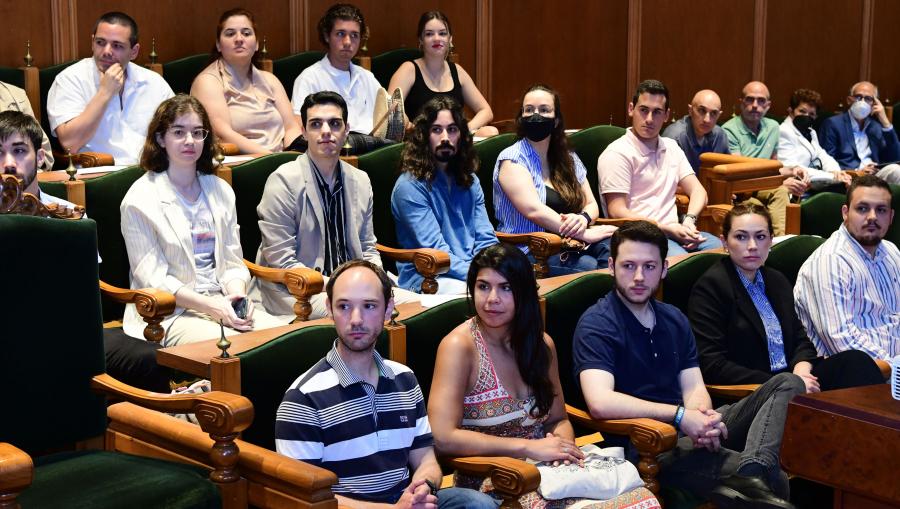 Participantes na clausura da sétima edición do proxecto Mentoring USC. FOTO: Santi Alvite