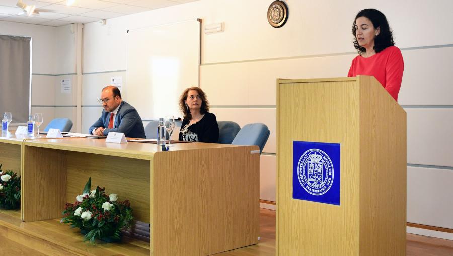 Toma de posesión de María Jesús Giráldez. FOTO: Santi Alvite