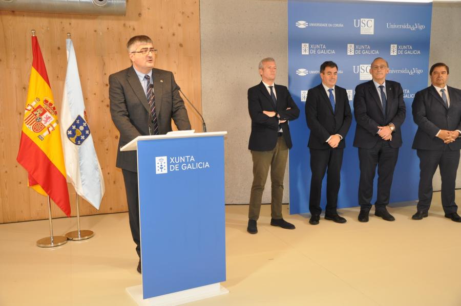 Vicente Pérez durante a súa intervención. FOTO: Duvi