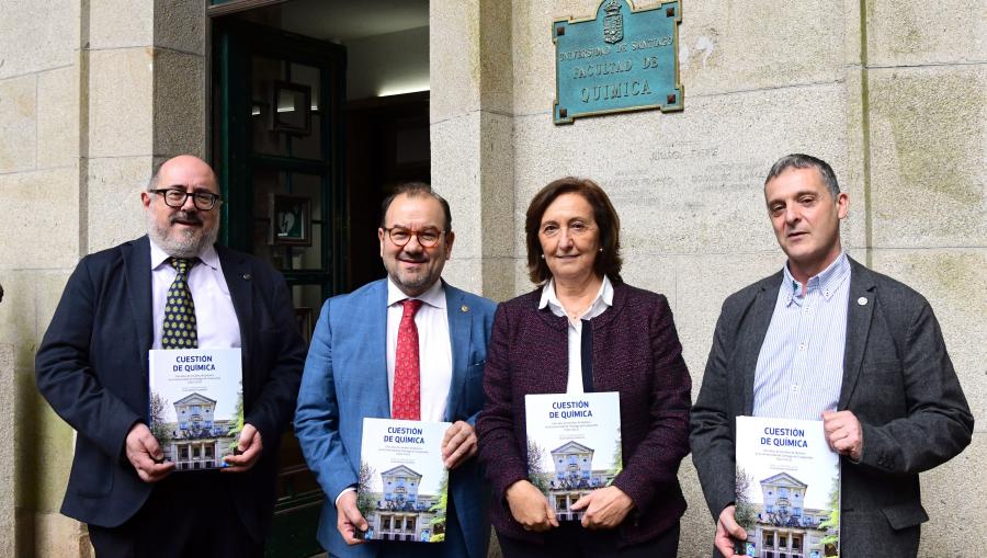 De esquerda a dereita, Manuel Rodríguez. Antonio López, Pilar Bermejo e Jesús Sanmartín. FOTO: Santi Alvite