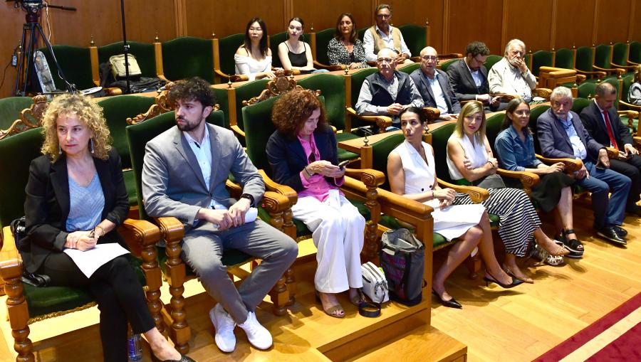 Asistentes ao acto. FOTO: Santi Alvite