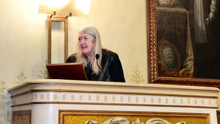 Momento do discurso de Mary Beard