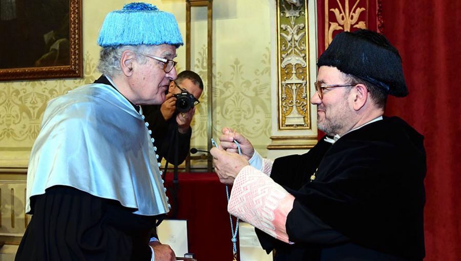 Colocación da medalla a Ivo Castro Colocación da medalla a Ivo Castro