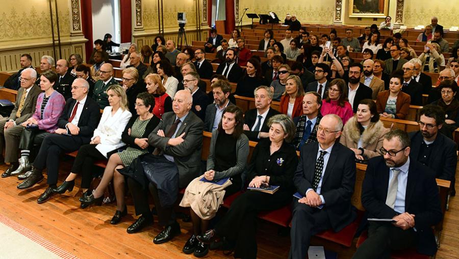 Público asistente Público asistente