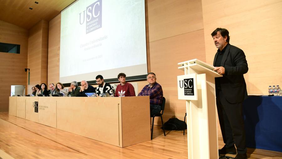 O xerente destacou que este é o segundo orzamento público máis grande de Galicia despois do da Xunta. FOTO: Santi Alvite