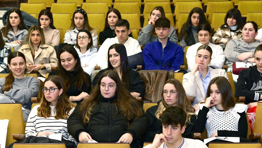 Estudantado participante na Faísca. FOTO: Santi Alvite