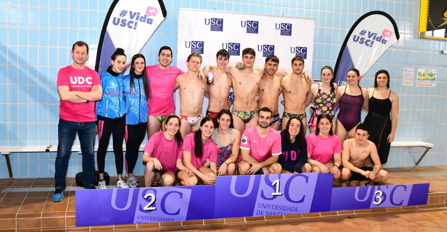 Equipo de deportistas da Universidade da Coruña. FOTO: Santi Alvite