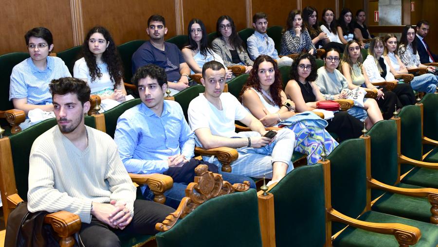 O programa ábrese a estudantado do último curso ou que acaba de graduarse. FOTO: Santi Alvite