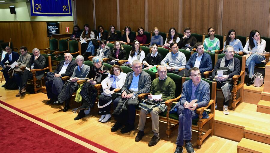 Parte da comunidade de Ciencias da Educación asistiu ao evento. FOTO: Santi Alvite