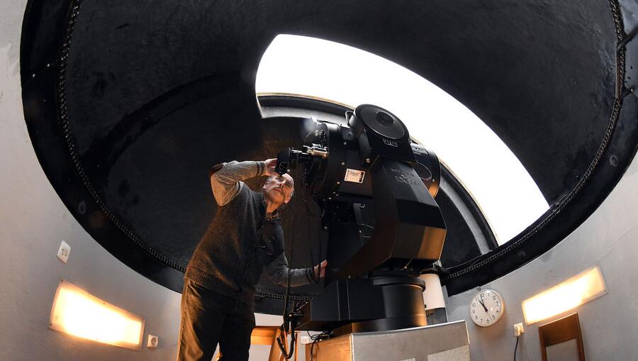 Instrumental do Observatorio Astronómico Ramón María Aller