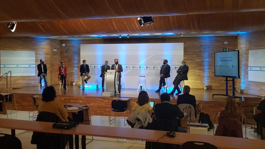 O desenvolvemento do plan foi presentado este mércores nun acto no que tomou parte o reitor Antonio López