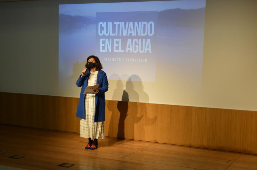 Montserrat Valcárcel, na presentación do documental 'Cultivando na augua: tradición e innovación' Montserrat Valcárcel, na presentación do documental 'Cultivando na augua: tradición e innovación'