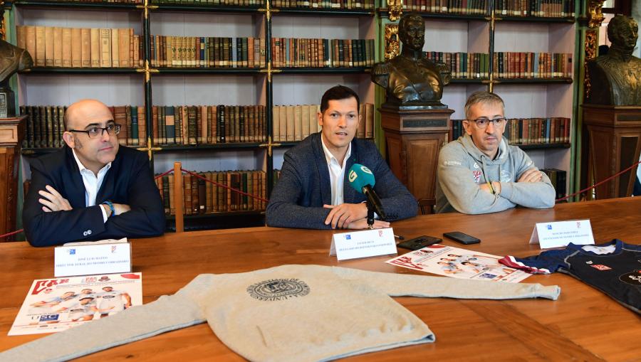 De esquerda a dereita, José Luis Mateo, Javier Rico e Moncho Fernández. FOTO: Santi Alvite