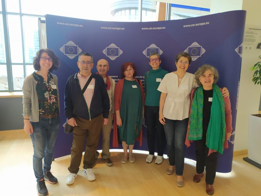 Persoal investigador da USC, na sede do Comité Europeo das Rexións, en Bruxelas