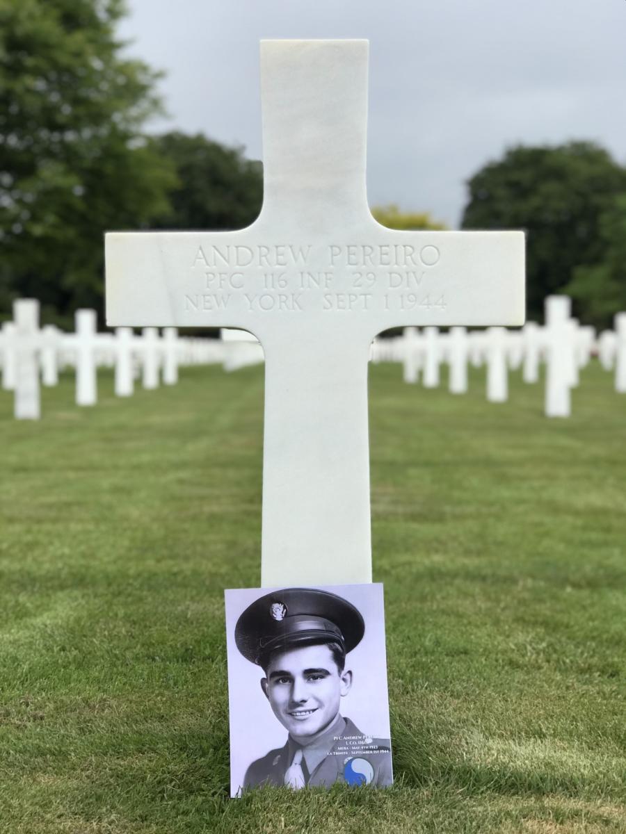 Sepultura de Andrés Pereiro no Brittany American Cemetery and Memorial de Saint-James, en Normandía. Foto: Jesús González Beade