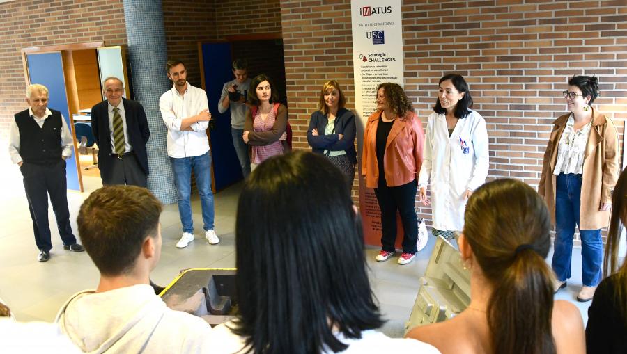 A directora do iMATUS Carmen Álvarez deu a benvida ao alumnado. FOTO: Santi Alvite A directora do iMATUS Carmen Álvarez deu a benvida ao alumnado. FOTO: Santi Alvite