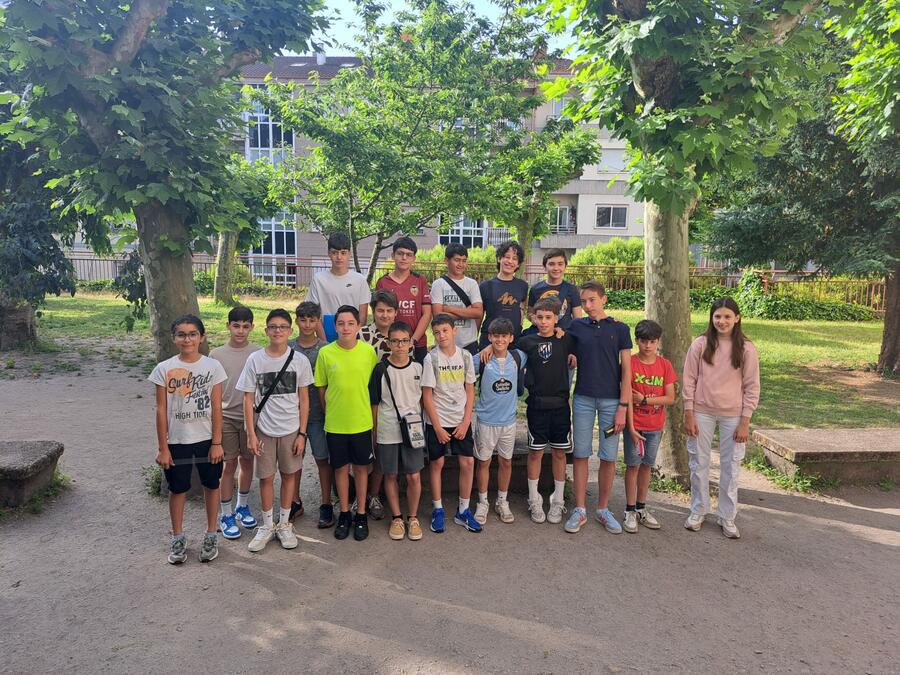 Foto de grupo das persoas participantes nas probas de Ourense