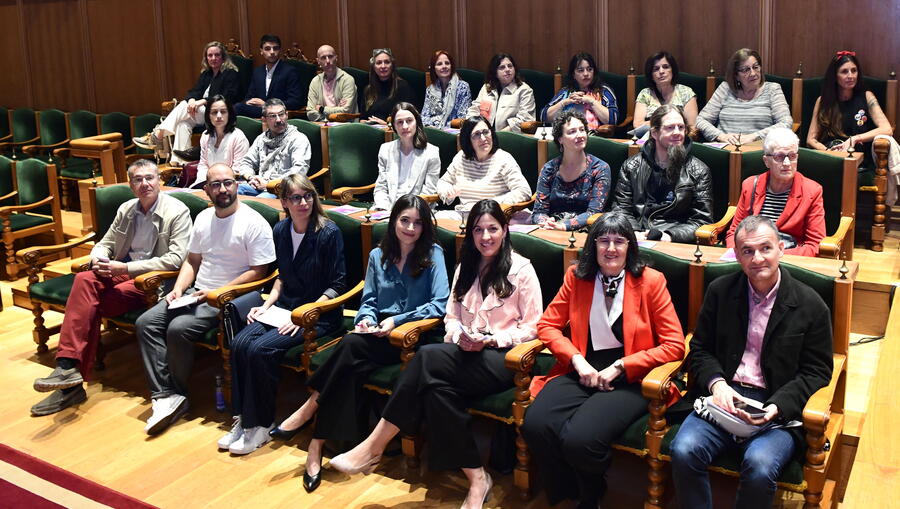 Público asistente ao acto de entrega. Foto: Santi Alvite