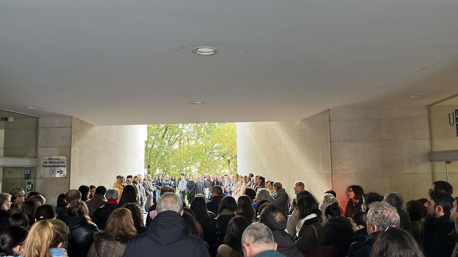 Concorrido acto polo 25N na Intercentros de Lugo 