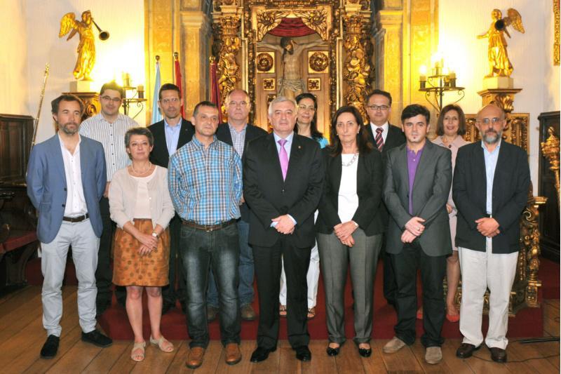 A profesora Pilar Bermejo tomou posesión como decana de Química