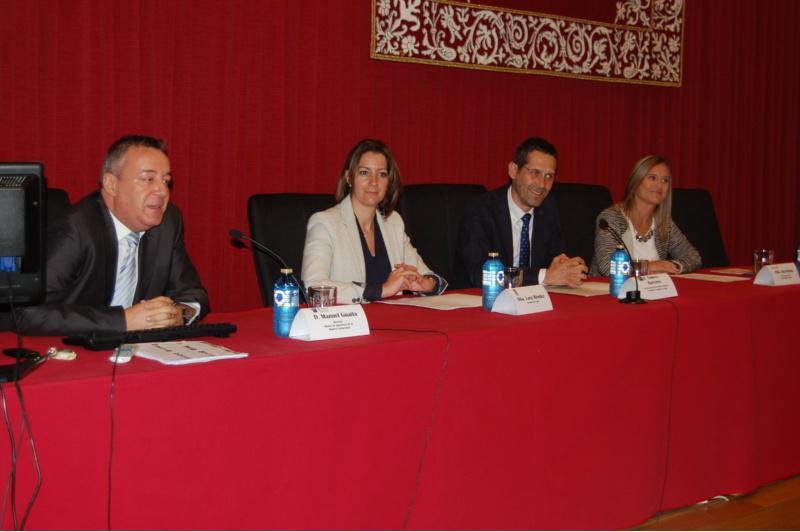 O máster en Enxeñaría da Madeira Estrutural amplía a 80 créditos ECTS a súa carga formativa e adoita carácter bienal