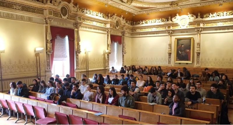 Buscan nun encontro en Santiago solucións políticas para as nacións sen estado en Europa