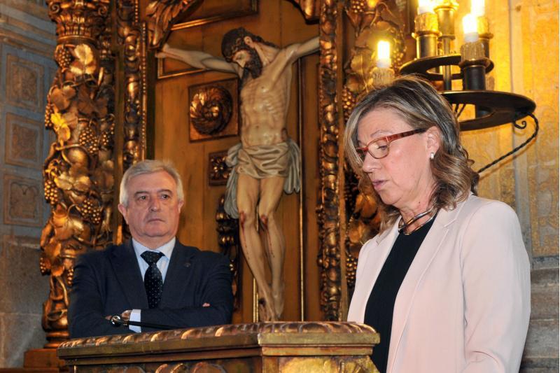 A profesora Ana Isabel Silveira Rodríguez tomou posesión do seu cargo como decana de Enfermaría