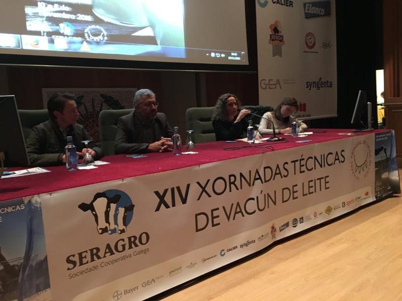 Unhas xornadas técnicas de vacún de leite citan máis de 700 participantes na Facultade de Veterinaria Unhas xornadas técnicas de vacún de leite citan máis de 700 participantes na Facultade de Veterinaria