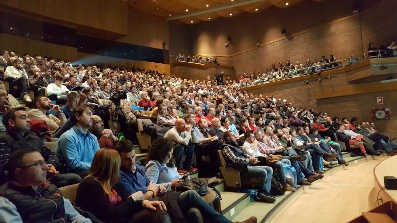 Unhas xornadas técnicas de vacún de leite citan máis de 700 participantes na Facultade de Veterinaria Unhas xornadas técnicas de vacún de leite citan máis de 700 participantes na Facultade de Veterinaria