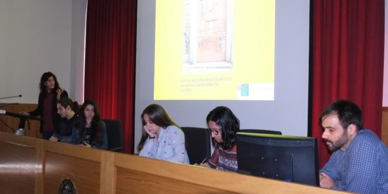 Alumnado de Filosofía implícase na estética de Compostela