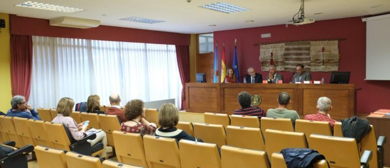 O volume Termos esenciais de dereito do traballo e da seguridade social pecha a serie de glosarios de terminoloxía xurídica do SNL