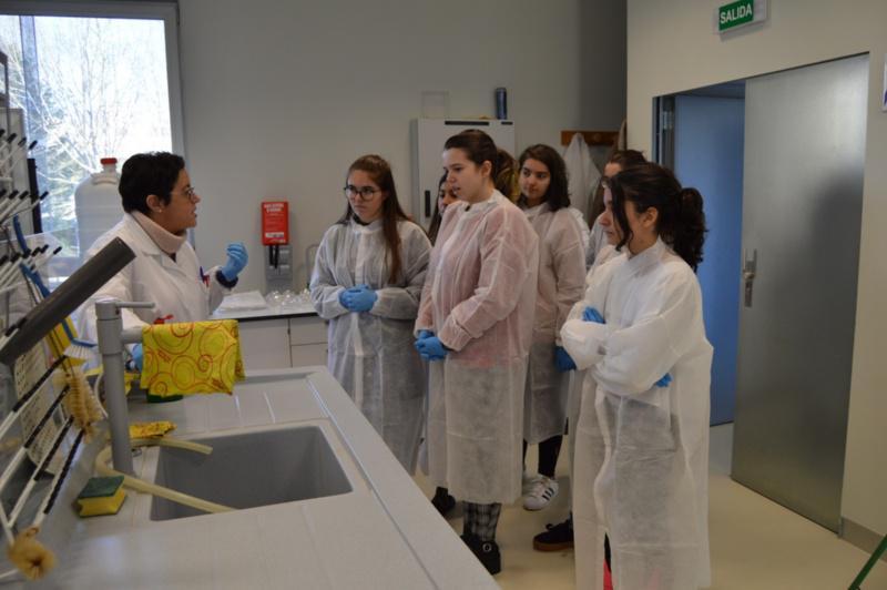 O ciclo ‘Ciencia para novos investigadores’ comeza na Facultade de Ciencias coa visita de alumnado do IES Ollos Grandes de Lugo