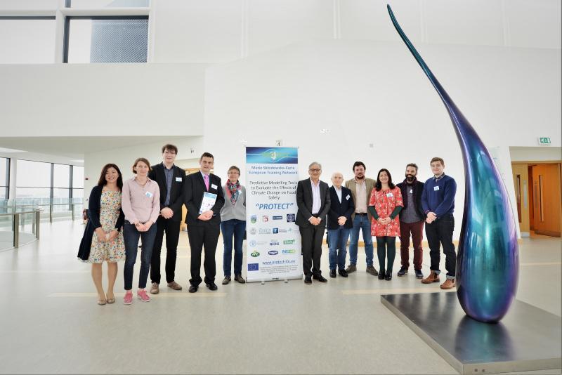 O grupo de Biotecnoloxía Ambiental participa nunha rede internacional de investigadores pre-doutorais para avaliar o impacto do cambio climático sobre a seguridade alimentaria