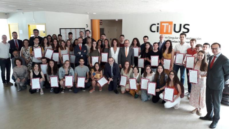 Os centros singulares de investigación da USC entregaron as credenciais aos 40 bolseiros do programa de Bolsas de Verán