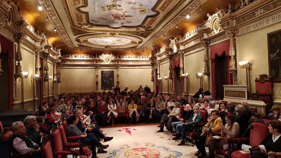 A sesión de clausura de Santiago celebrouse no Paraninfo da Universidade